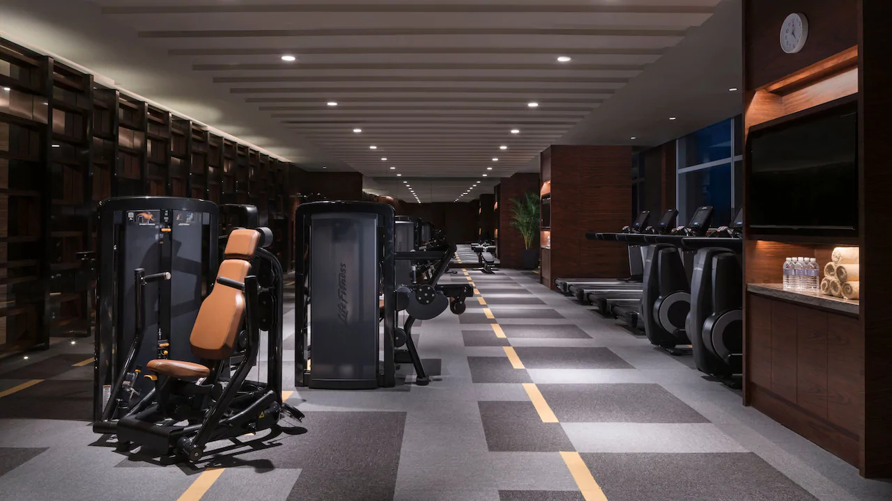 Fitness center 
